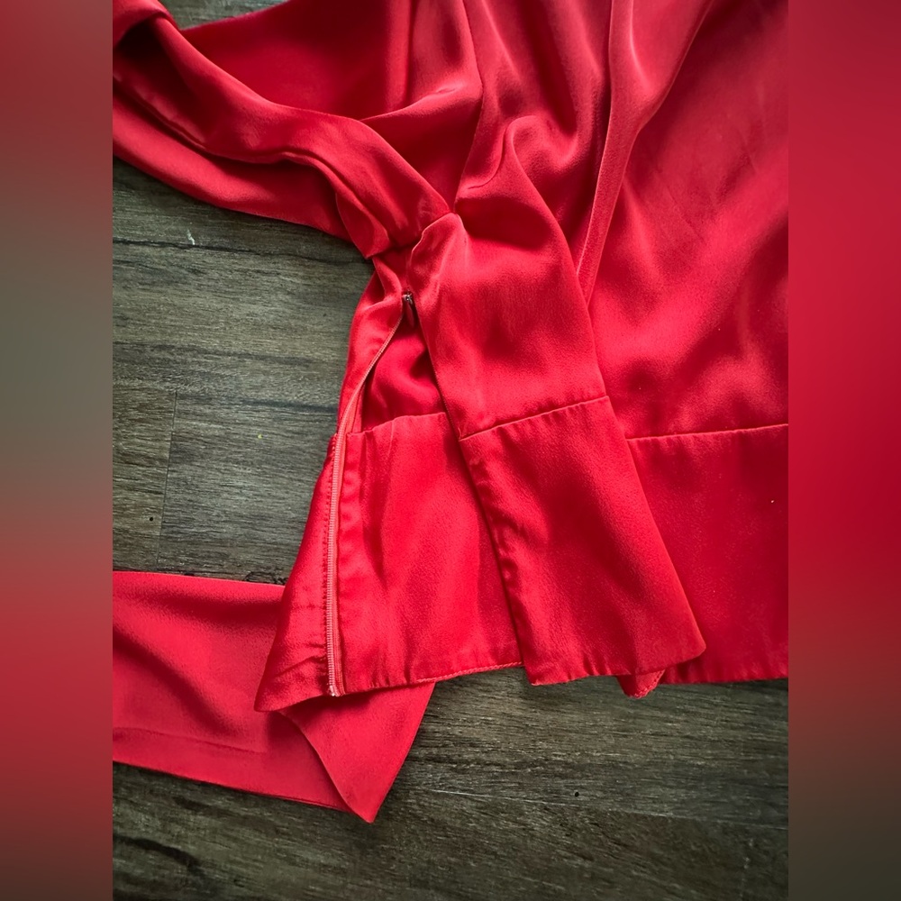 Marissa Webb x RTR Tie Waist Satin Top in Red. Size 2 - Picture 8 of 14